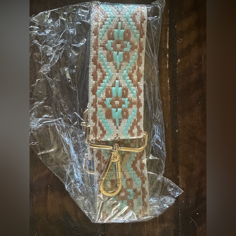 NEW Boho Woven Adjustable Purse 2” Purse Strap Replacement w/gold Metal Clasps. - Picture 3 of 4